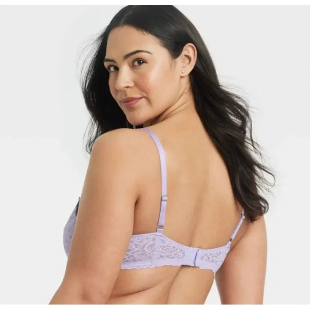 40DDD   Lace Unlined Comfort Wire Balconette Bra‎ Lavender